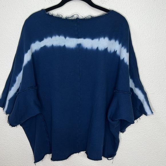 Blue Tie-Dye Boxy Women's Top - Picture 6 of 6